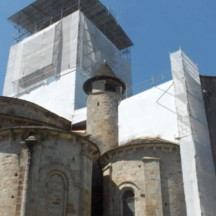 Traitement air chaud contre la mérule et les insectes xylophages - églises - monuments - Loire Atlantique - ROLLAND DES BOIS - Nantes